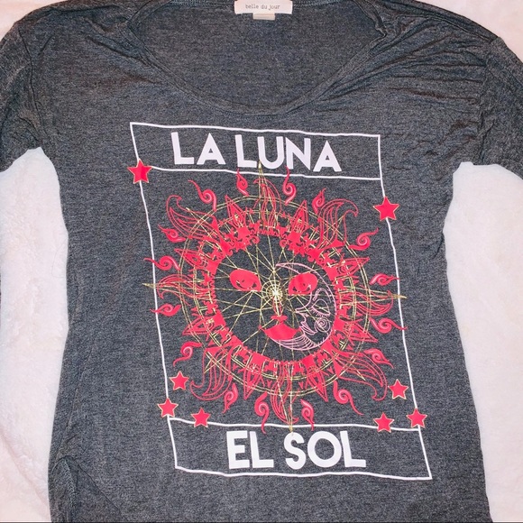 ❗️SOLD❗️ Gray Quarter Length Sleeve Shirt - Picture 2 of 11